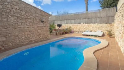 Terraced House at Carrer de Majoral, 1 photo 2