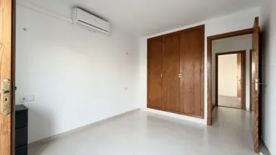 House on Carrer de Florida photo 36