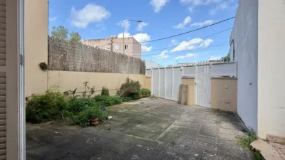 House on Carrer de Florida photo 16