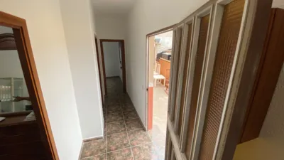 Apartment on Carrer d'Isaac Albéniz photo 8