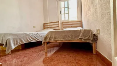 Apartment on Poetas Españoles Street photo 9