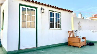 Apartment on Poetas Españoles Street photo 16
