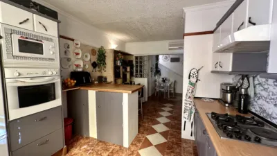 Flat on Minerva Street photo 7