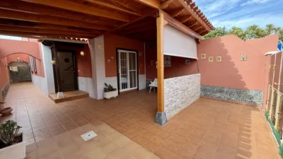 Casa en calle Orion photo 21