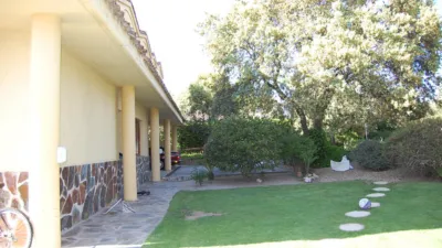 Single-family chalet in Colonia photo 8