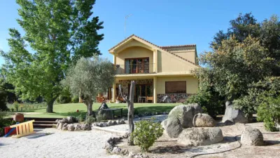 Single-family chalet in Colonia photo 4