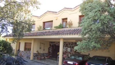 Single-family chalet in Colonia photo 5