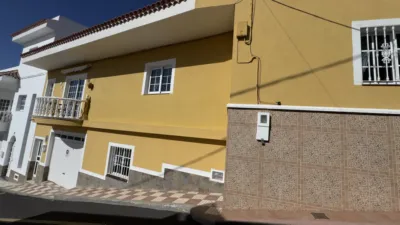 House on San Isidro Arguayo Street photo 3
