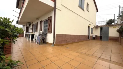 Chalet en venta en Can Parellada, Can Parellada (Distrito Can Parellada-Les Fonts. Terrassa) de 397.000 €