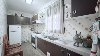 Chalet en venta en Can Parellada, Can Parellada (Distrito Can Parellada-Les Fonts. Terrassa) de 397.000 €