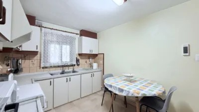 Chalet en venta en Can Parellada, Can Parellada (Distrito Can Parellada-Les Fonts. Terrassa) de 397.000 €