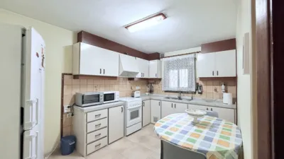 Chalet en venta en Can Parellada, Can Parellada (Distrito Can Parellada-Les Fonts. Terrassa) de 397.000 €