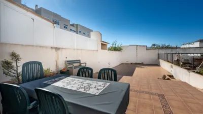 Apartment on Carrer d'Albarrasí photo 2
