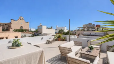 Semi-detached chalet in Carrer de Llucmajor photo 2