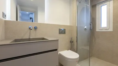 Apartment on Carrer de Benito Jerónimo Feijóo photo 2