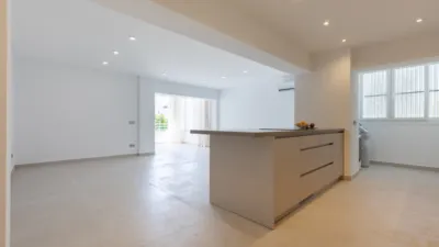 Apartment on Carrer de Benito Jerónimo Feijóo photo 11