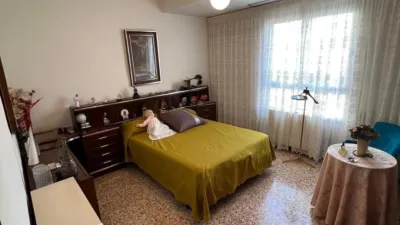 Piso en Carrer Sant Lluís Bertran photo 11