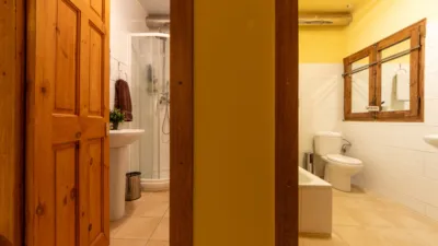 Apartment on Carrer de la Merceria photo 27