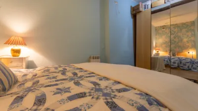 Apartment on Carrer de la Merceria photo 3