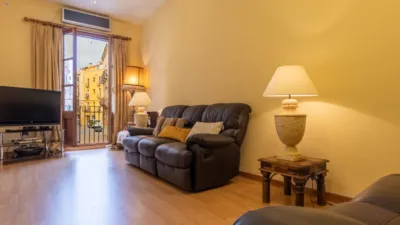 Apartment on Carrer de la Merceria photo 23