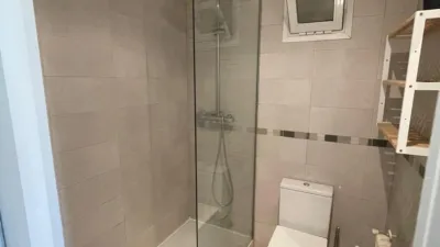 Habitación en alquiler en Avenida de América, 66, cerca de Avenida de Baviera, Guindalera (Distrito Barrio de Salamanca. Madrid Capital) de 800 €<span>/mes</span>