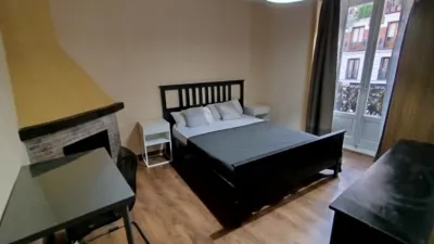 Piso en alquiler en Calle de Toledo, cerca de Calle del Duque de Salas, Casco Histórico (Mérida) de 3.500 €<span>/mes</span>