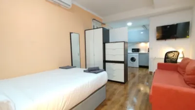 Piso en alquiler en Calle de Toledo, cerca de Calle del Duque de Salas, Casco Histórico (Mérida) de 3.500 €<span>/mes</span>