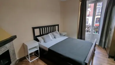 Piso en alquiler en Calle de Toledo, cerca de Calle del Duque de Salas, Casco Histórico (Mérida) de 3.500 €<span>/mes</span>