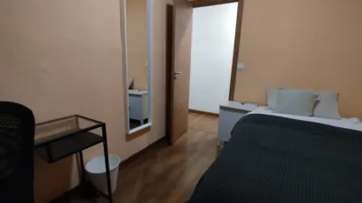 Piso en alquiler en Calle de Toledo, cerca de Calle del Duque de Salas, Casco Histórico (Mérida) de 3.500 €<span>/mes</span>