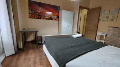 Piso en alquiler en Calle de Toledo, cerca de Calle del Duque de Salas, Casco Histórico (Mérida) de 3.500 €<span>/mes</span>