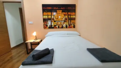 Piso en alquiler en Calle de Toledo, cerca de Calle del Duque de Salas, Casco Histórico (Mérida) de 3.500 €<span>/mes</span>
