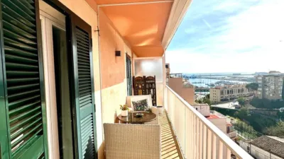 Apartment on Calle Robert Grave photo 11