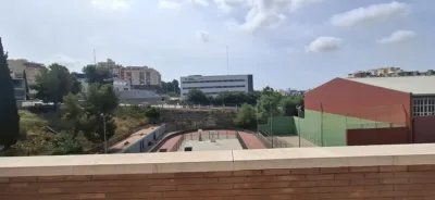 Piso en venta en Les Planes, Les Planes (L'Hospitalet de Llobregat) de 432.000 €