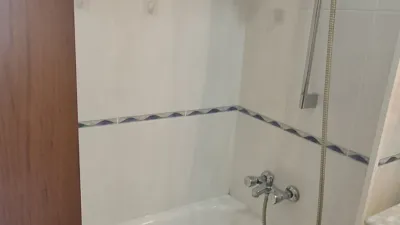 Piso en venta en Les Planes, Les Planes (L'Hospitalet de Llobregat) de 432.000 €