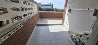 Piso en venta en Les Planes, Les Planes (L'Hospitalet de Llobregat) de 432.000 €