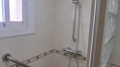 Piso en venta en Les Planes, Les Planes (L'Hospitalet de Llobregat) de 432.000 €