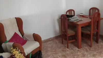 Flat on Carrer de Pere Galvany photo 5