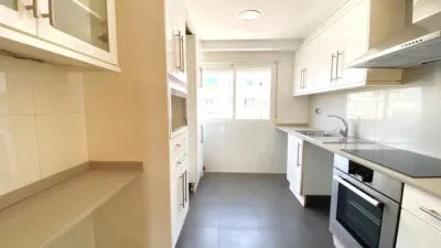 Piso en venta en Avenida Giorgeta, La Raïosa-San Vicente Mártir (Distrito Jesús. València Capital) de 450.000 €