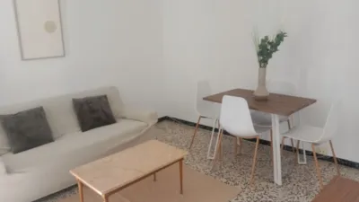 Piso en alquiler en Carrer de Sant Miquel, Centro (Distrito Núcleo Urbano. Elx - Elche) de 990 €<span>/mes</span>