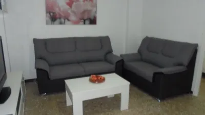 Habitación en alquiler en Carrer Gabriel y Galán, Centro (Distrito Núcleo Urbano. Elx - Elche) de 190 €<span>/mes</span>