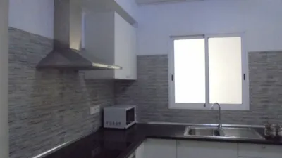 Habitación en alquiler en Carrer Gabriel y Galán, Centro (Distrito Núcleo Urbano. Elx - Elche) de 190 €<span>/mes</span>
