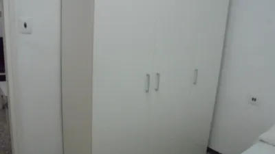 Habitación en alquiler en Carrer Gabriel y Galán, Centro (Distrito Núcleo Urbano. Elx - Elche) de 190 €<span>/mes</span>