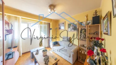 Apartment on Calle de San Luis photo 8