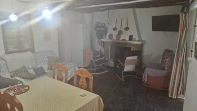 House on Calle de la Fuente Lozano photo 15