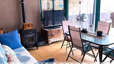 Semi-detached house on Calle Valencia S Perenchiza, No. 1 photo 4