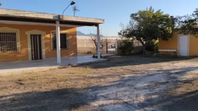 Chalet rústico en venta en Pasaje los Carrillos Cv 870, Kilómetro 1, Orihuela Pedanías (Orihuela) de 155.000 €