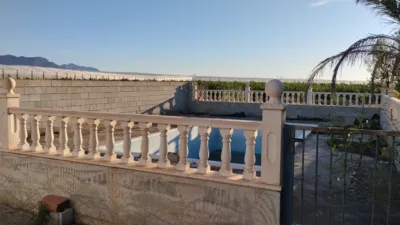 Chalet rústico en venta en Pasaje los Carrillos Cv 870, Kilómetro 1, Orihuela Pedanías (Orihuela) de 155.000 €