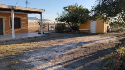 Chalet rústico en venta en Pasaje los Carrillos Cv 870, Kilómetro 1, Orihuela Pedanías (Orihuela) de 155.000 €