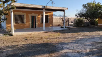 Chalet rústico en venta en Pasaje los Carrillos Cv 870, Kilómetro 1, Orihuela Pedanías (Orihuela) de 155.000 €