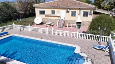 House on Carrer Manual Flores photo 9
